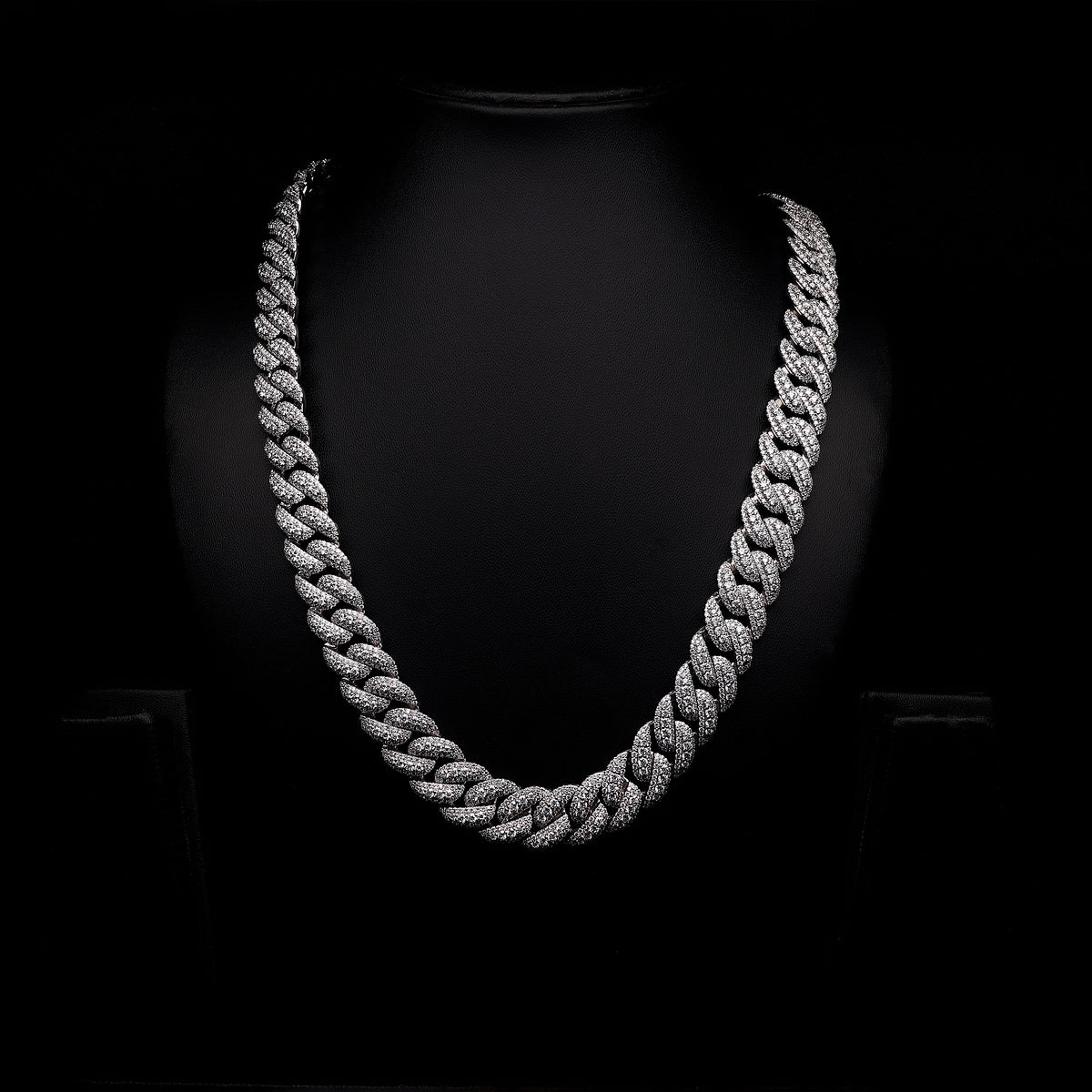 VVS Moissanite Diamond Fancy Cuban chain