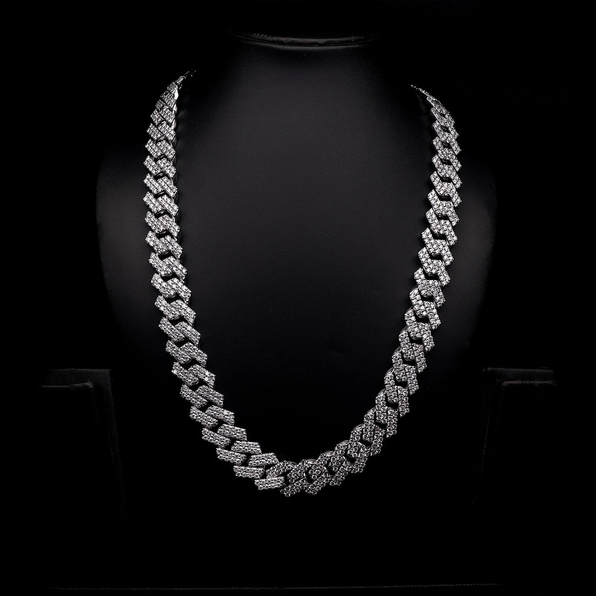 VVS Moissanite Diamond Cuban chain