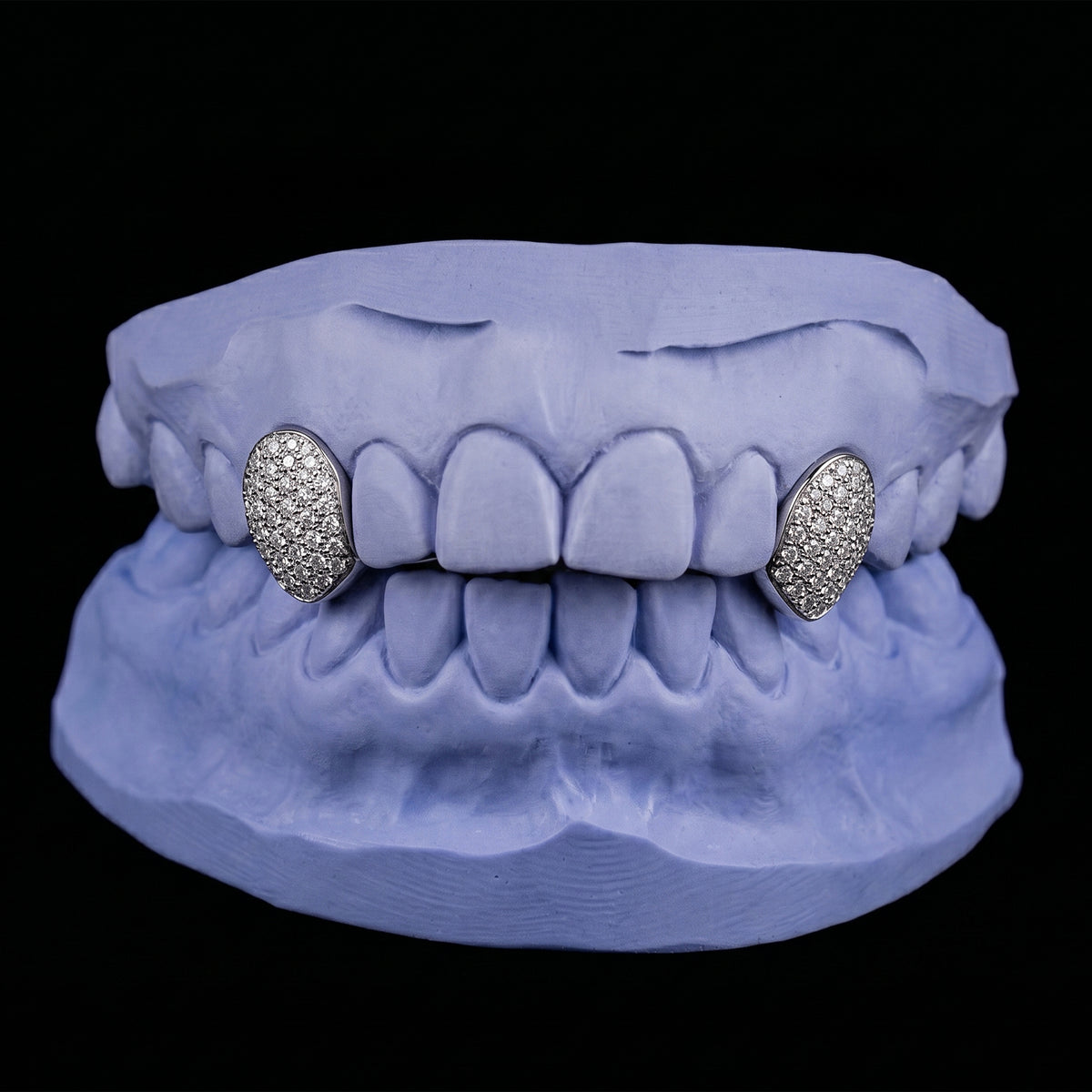 Iced-out Vamp Fang Grillz