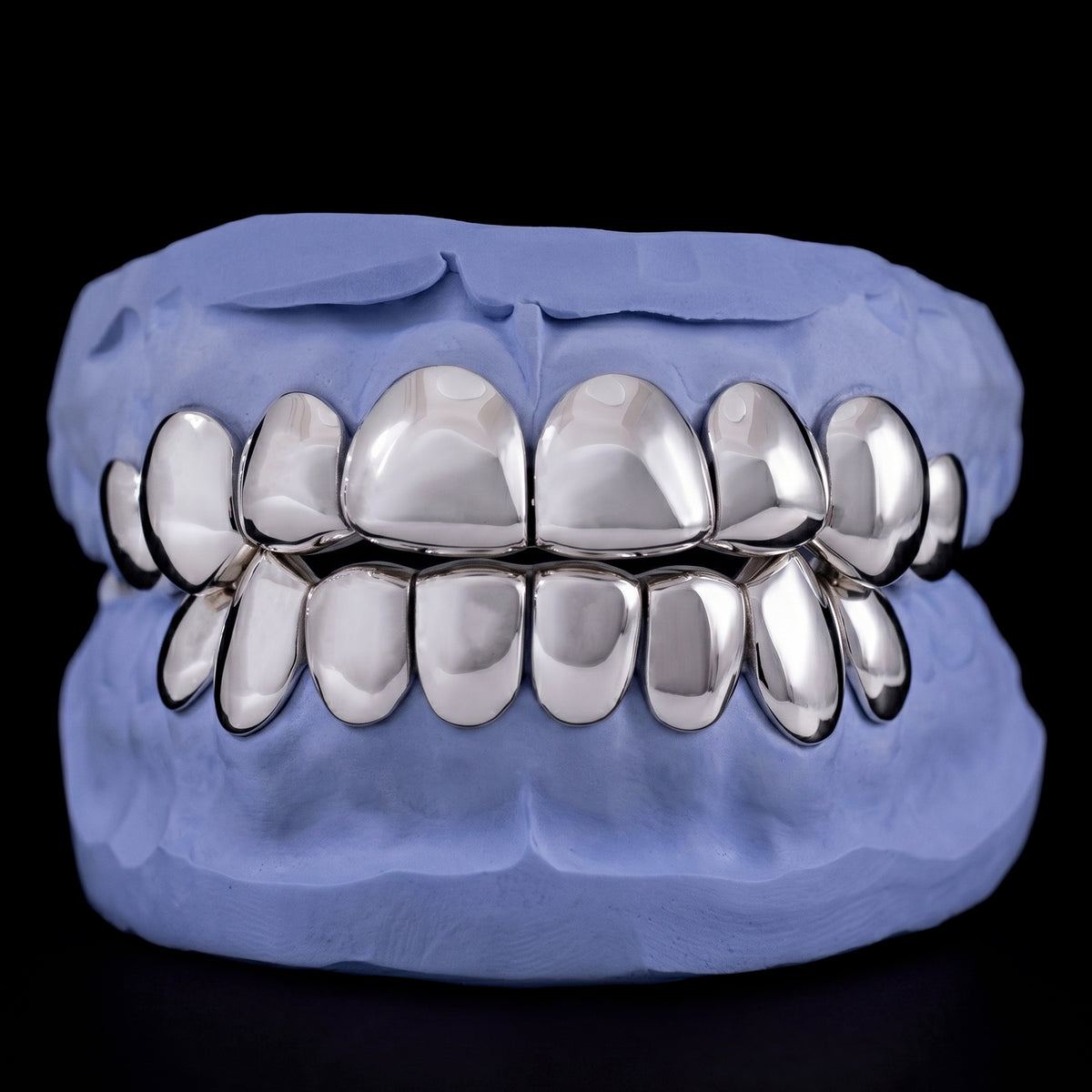 Solid Extended Fangs Grillz
